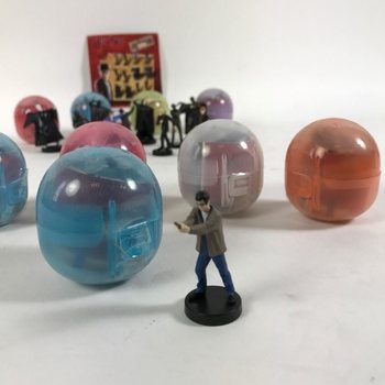 サプライズエッグ - カプセル入りハリー・ポッターフィギュアMIX (100個)