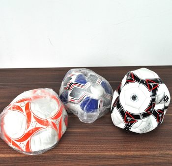 残り物サッカーボール（3個）