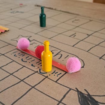 オリジナルボードゲーム作成セット - 駒5個 + サイコロ2個 (100セット)