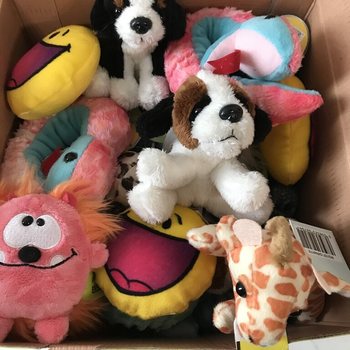 50個セット ぬいぐるみ入りギフトボックス（つかみ取り箱）