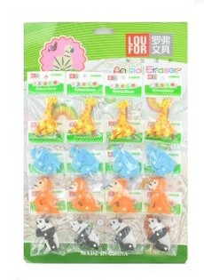 動物消しゴム 台紙付き（16個入）