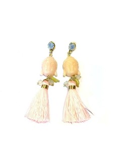 イビザ風 仏陀（ブッダ）ピアス オフホワイト／ソフトピンク (1ペア)