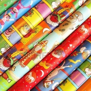 シンタクラース 聖ニコラス ラッピングペーパー ロール 250 x 50 cm (5本セット)